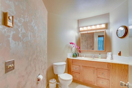 Fairway Estates Retreat - image 6