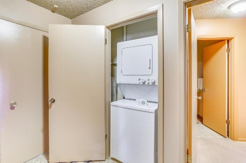 Fairway Estates Retreat - image 7