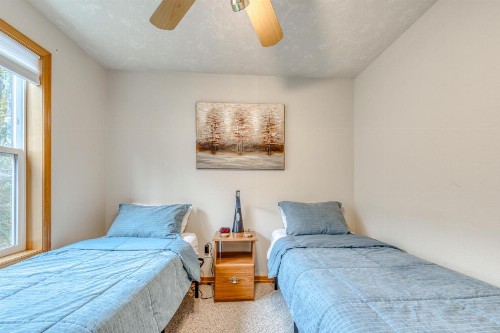 Clark's Mountain Condo - image 6