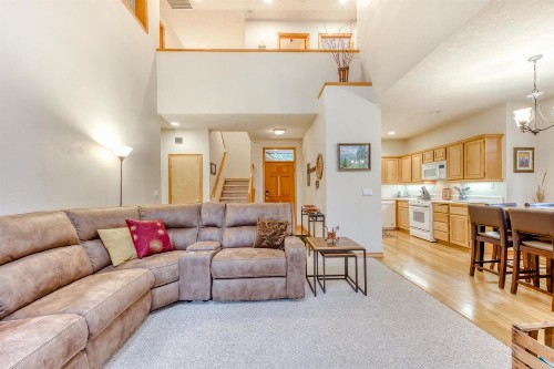 Clark's Mountain Condo - image 8