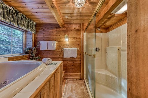 Clear Creek Cabin - image 7