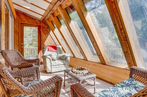 Barlow Creekside Lodge - image 7