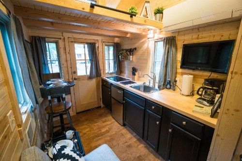Mount Hood Village Atticus Tiny House 8 - image 20