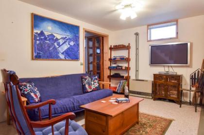 339 5 Min Drive to Lecount Hollow Beach Dog Friendly Washer and Dryer Private Yard with Patio and Fire Pit - image 11