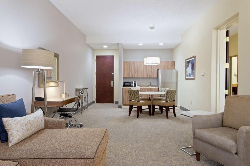 Hampton Inn & Suites Wellington - image 27