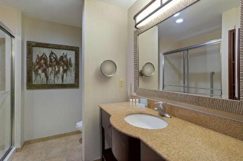 Hampton Inn & Suites Wellington - image 30