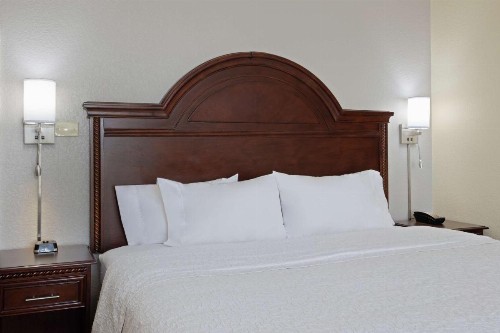 Hampton Inn & Suites Wellington - image 33
