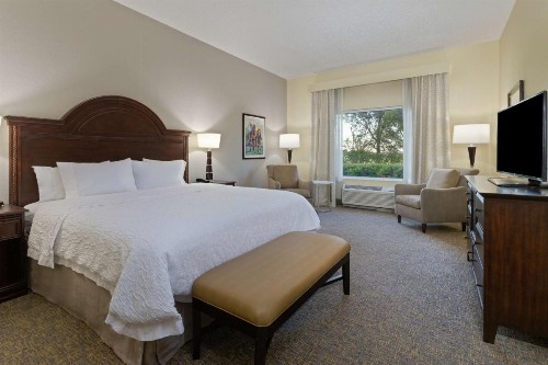 Hampton Inn & Suites Wellington - image 37