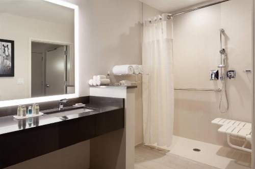 Fairfield Inn & Suites by Marriott Wellington-West Palm Beach - image 11