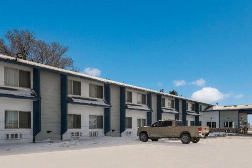 Rest Inn Suites Motel - image 21