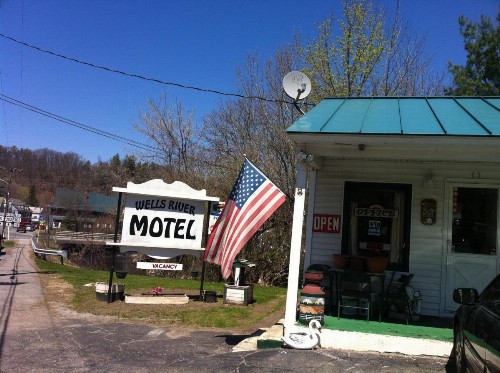 Wells River Motel - image 9