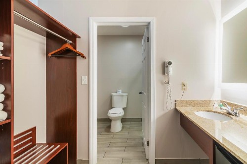 Ogunquit River Inn & Suites Ascend Hotel Collection - image 13