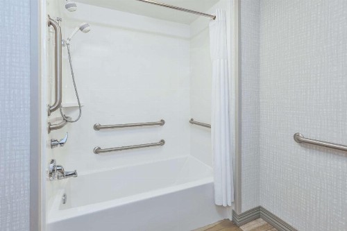 Hampton Inn & Suites Wells-Ogunquit - image 49