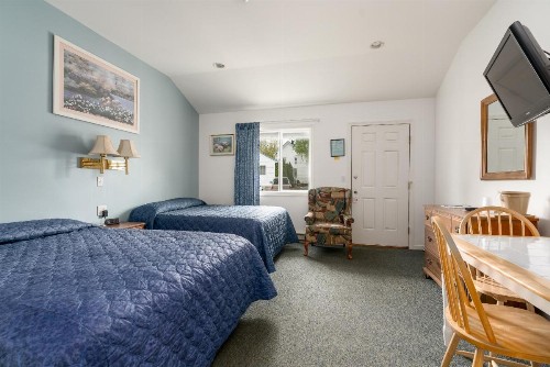 Ne'r Beach Motel - image 27