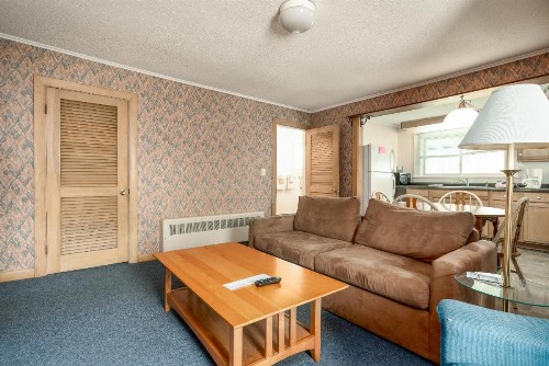 Ne'r Beach Motel - image 49