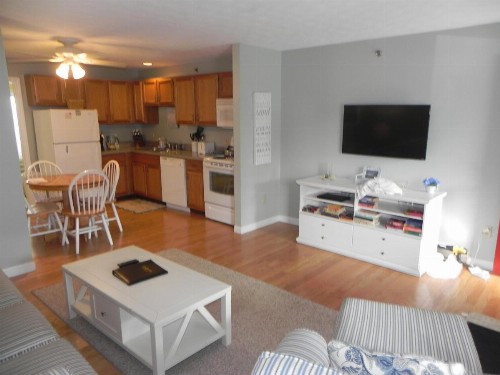 Elmwood Resort Hotel - image 2