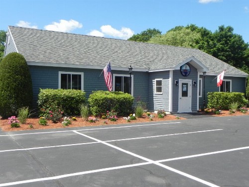 Elmwood Resort Hotel - image 20