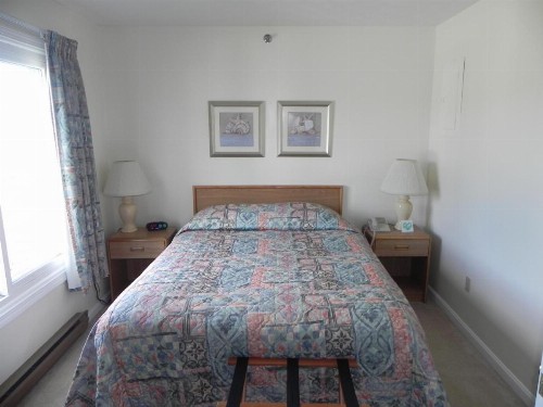Elmwood Resort Hotel - image 27