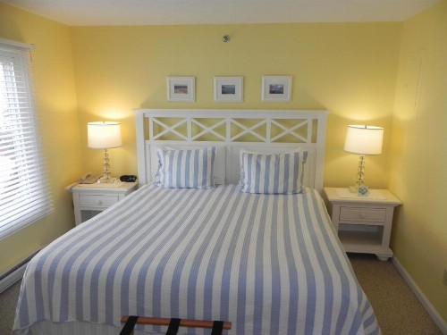 Elmwood Resort Hotel - image 43