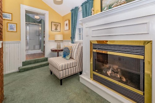 Holiday Guest House Bed & Breakfast - image 39