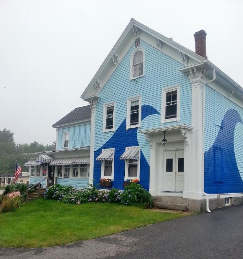 Coast Village Inn and Cottages - image 10
