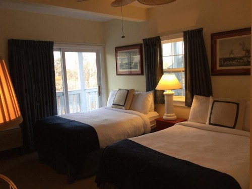 The Beach Rose Inn - image 18