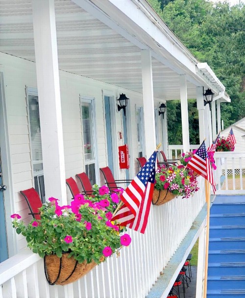 Seacoast Motel - image 14