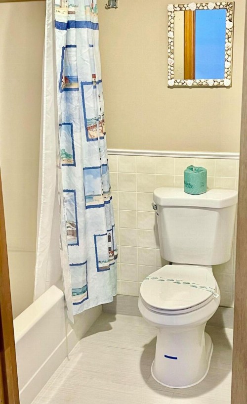 Seacoast Motel - image 27