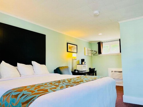Wells Moody Motel To Joshuas