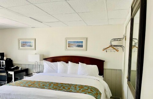 Wells Moody Motel - image 20