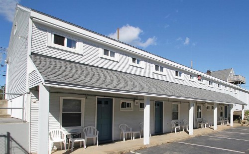 Wells Moody Motel - image 30