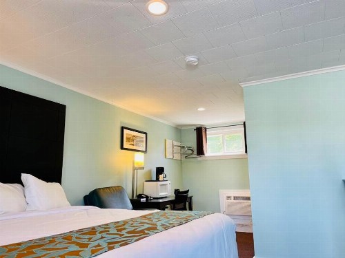 Wells Moody Motel - image 38