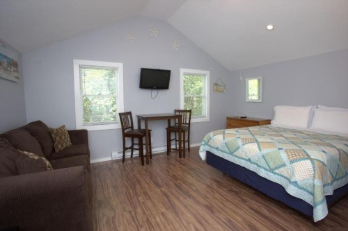 Drake's Island Resort - image 19
