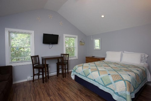 Drake's Island Resort - image 27