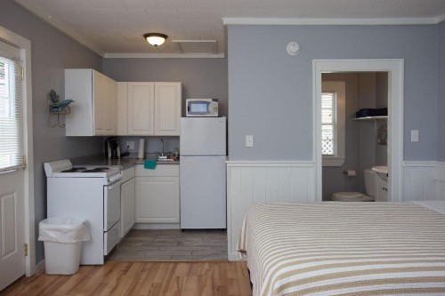 Drake's Island Resort - image 4
