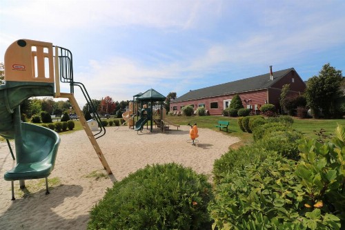 Misty Harbor Resort - image 11