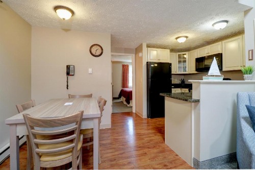 Misty Harbor Resort - image 22