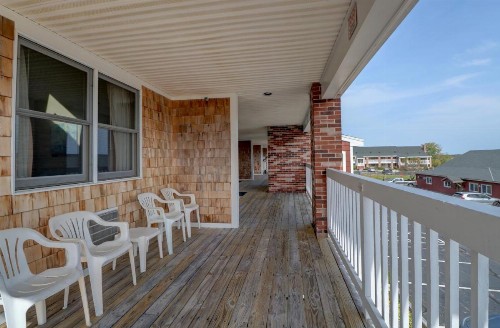 Misty Harbor Resort - image 33