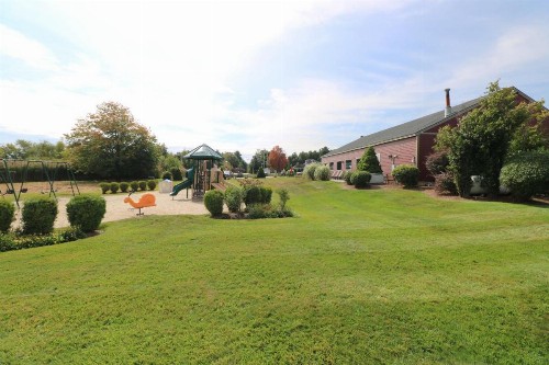 Misty Harbor Resort - image 6