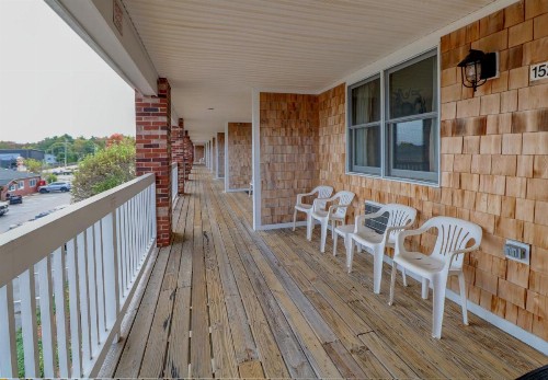 Misty Harbor Resort - image 7