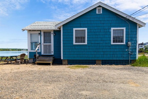 The Eastern Avenue Cottage - image 7