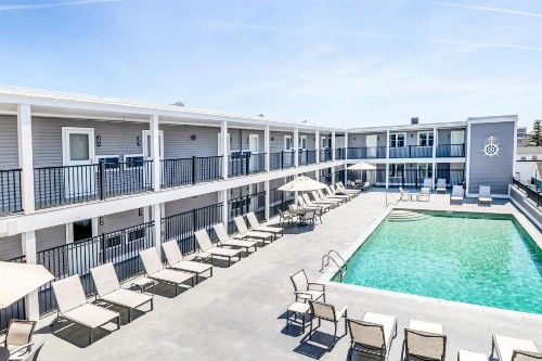 Atlantic Oceanfront Motel Wells Beach - image 17