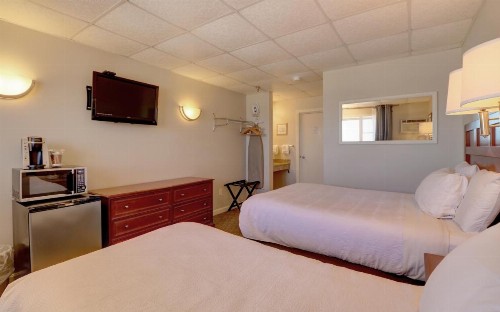 Atlantic Oceanfront Motel Wells Beach - image 27