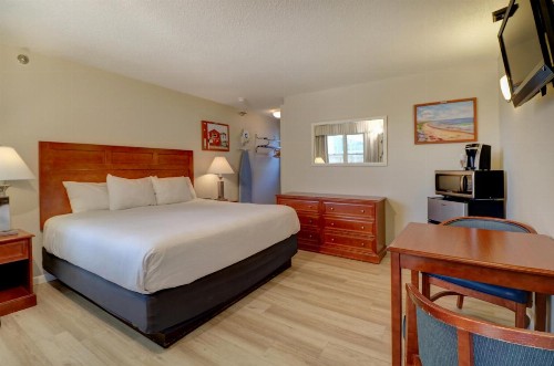 Atlantic Oceanfront Motel Wells Beach - image 6