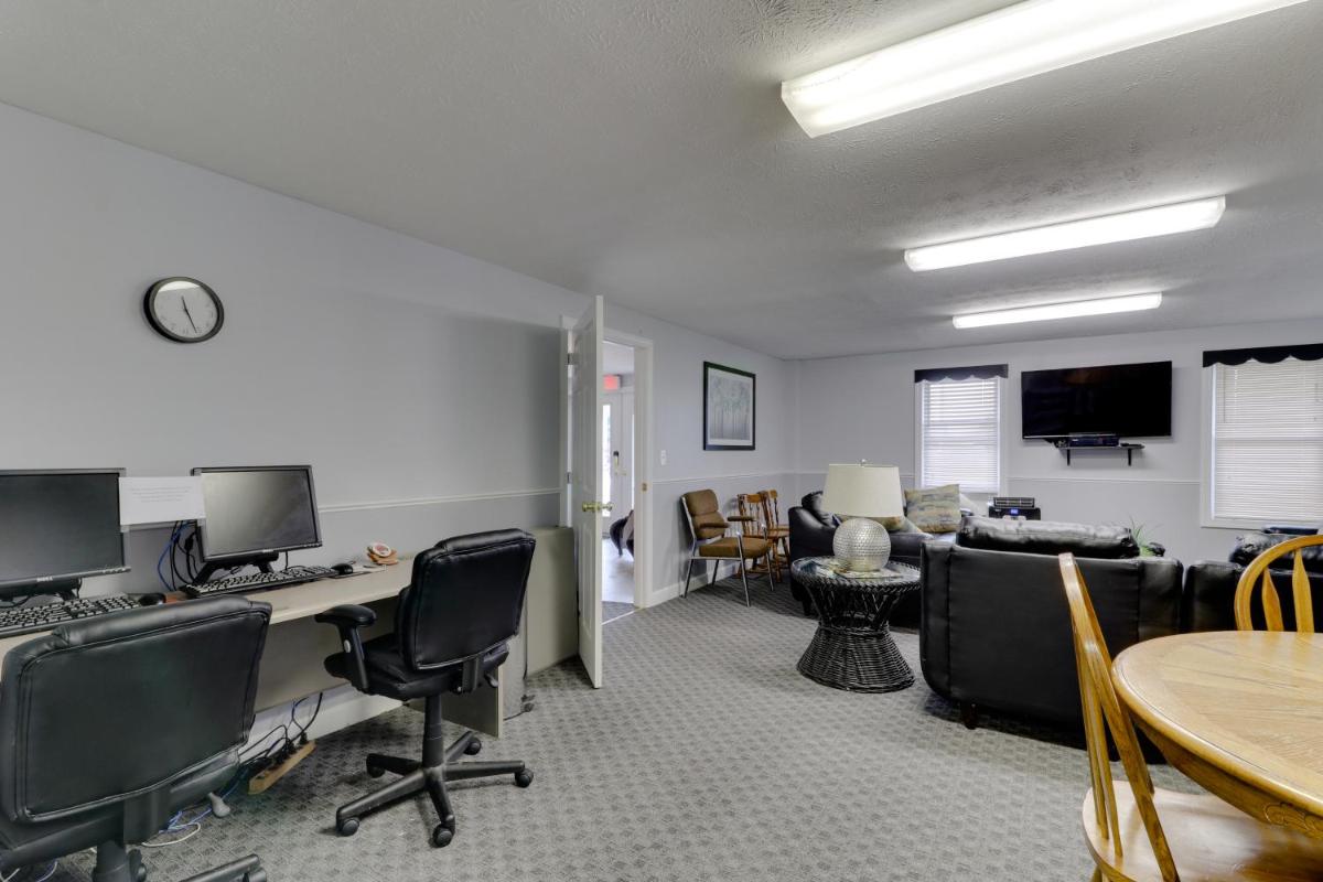 Wellington Manor - image 6