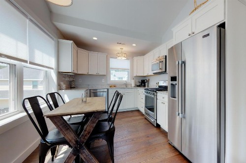 Bay Breeze - image 12