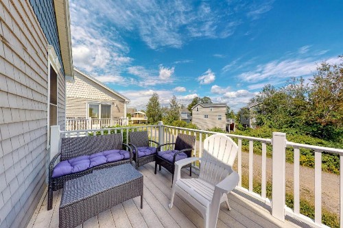 Coastal Retreat - image 5