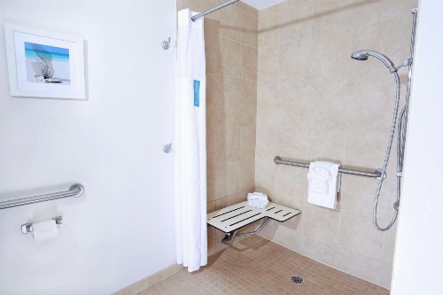 Hampton Inn & Suites Tampa-Wesley Chapel - image 20