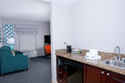 Hampton Inn & Suites Tampa-Wesley Chapel - image 24