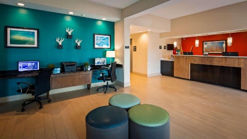 Best Western Wesley Chapel - image 11